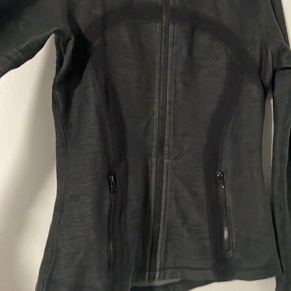 Lululemon jacket - Picture 3 of 4